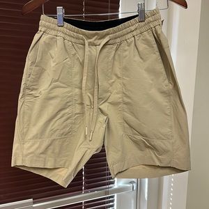 Lululemon Bowline 8” Stretch Ripstop Short